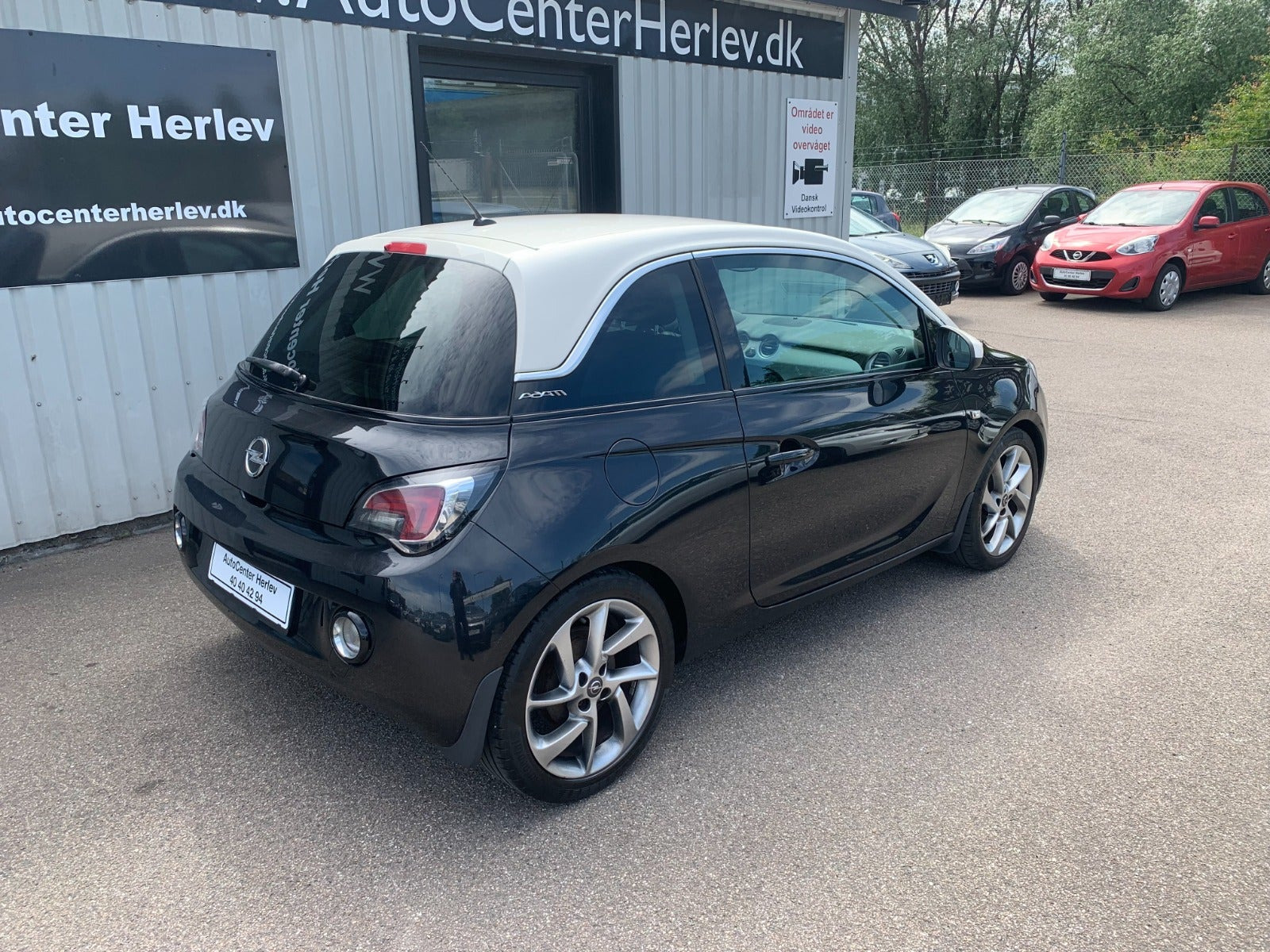 Sort Opel Adam fra 2013