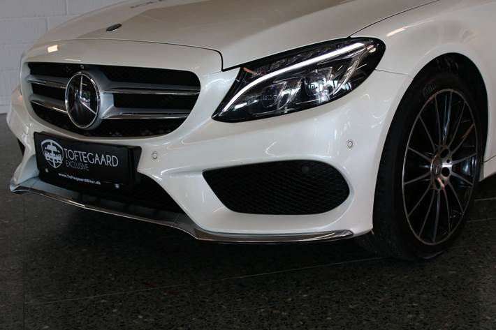 Hvid Mercedes C250 fra 2015