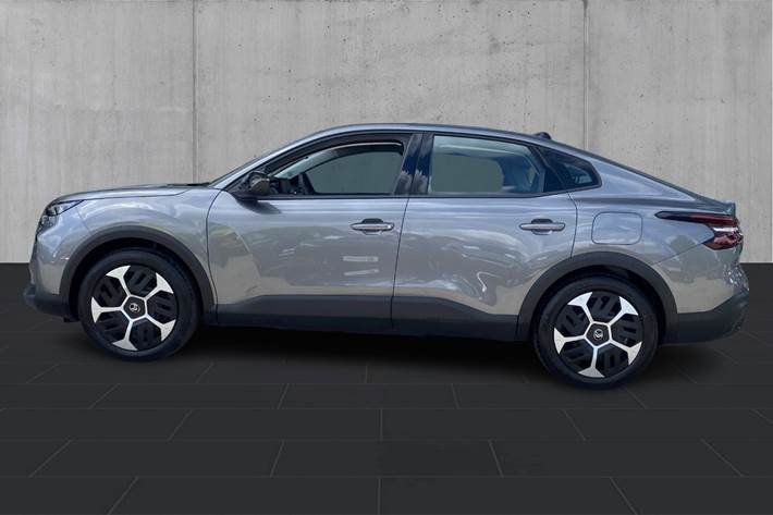 Grå Citroën ë-C4 X fra 2025