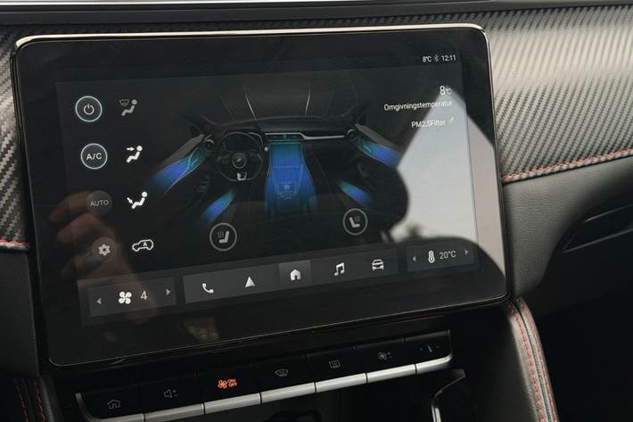 Hvid MG ZS fra 2022