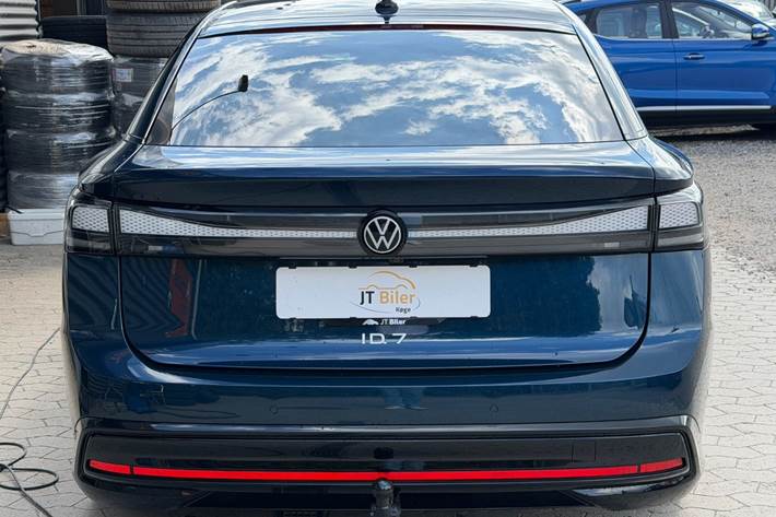 Blå VW ID.7 fra 2026