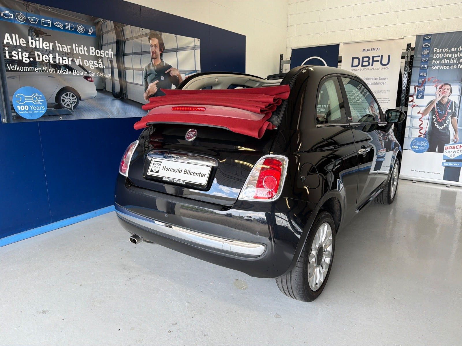 Sort Fiat 500C fra 2015