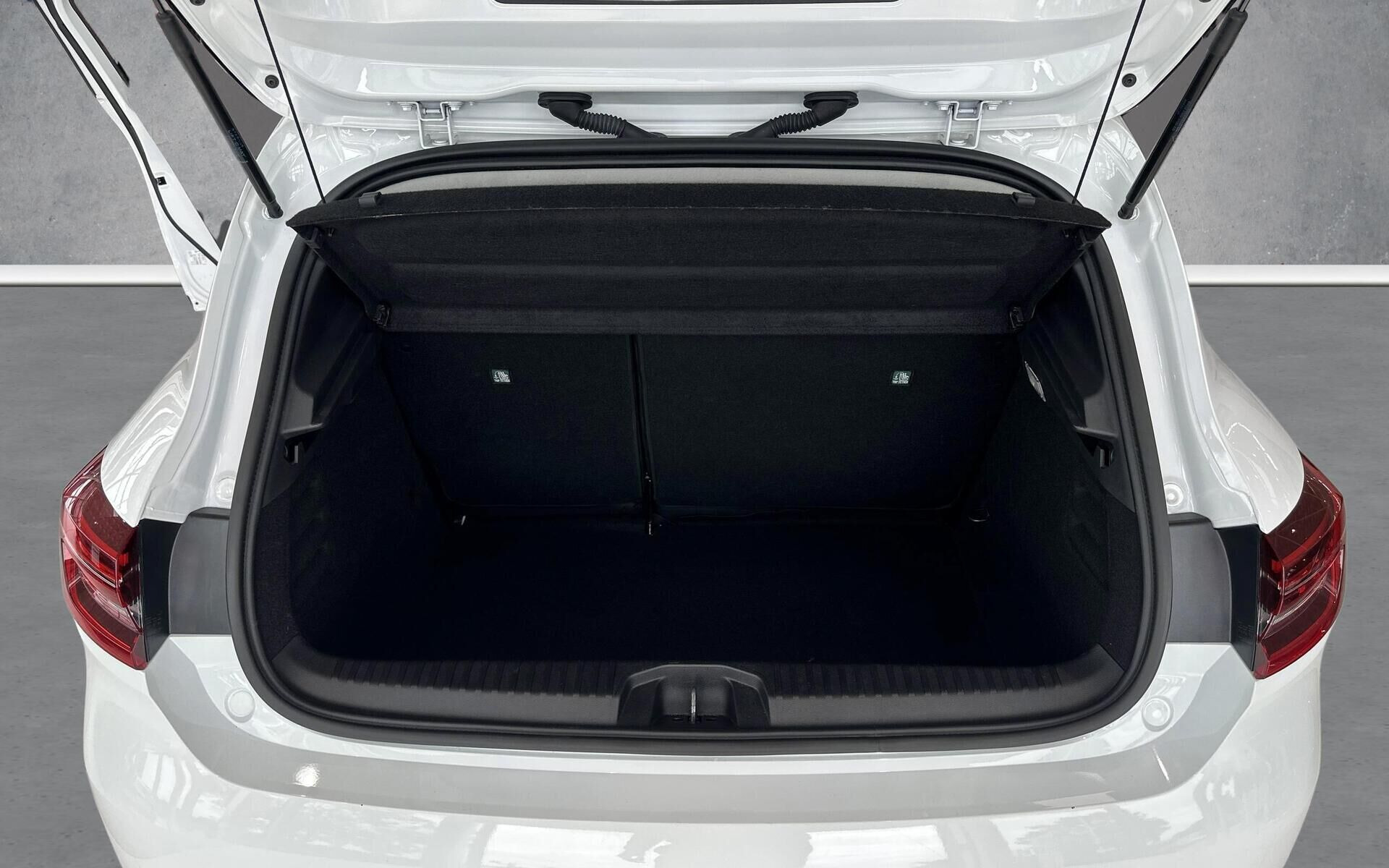 Hvid Renault Clio fra 2024