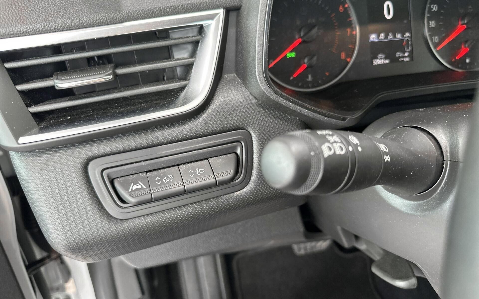 Hvid Renault Clio fra 2024