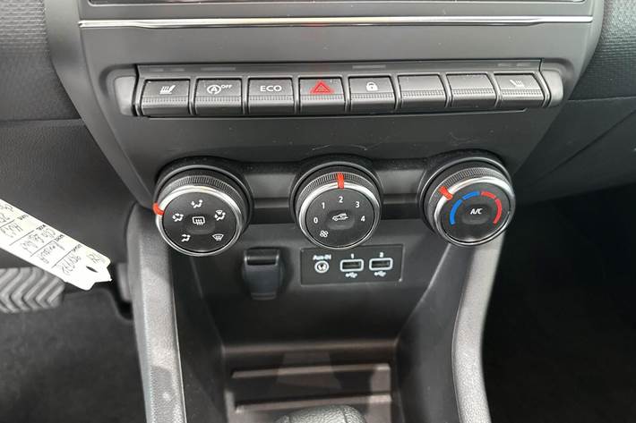 Hvid Renault Clio fra 2024