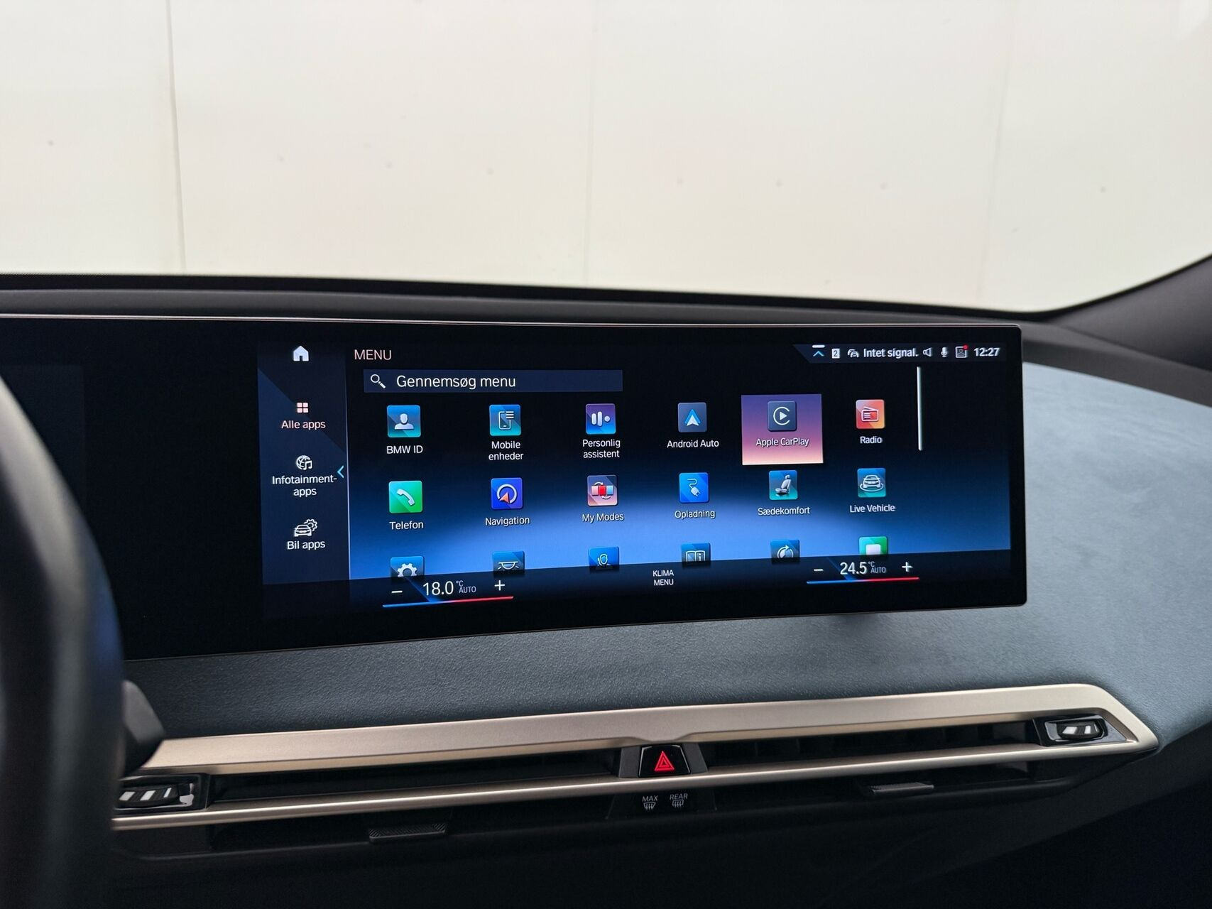 BMW iX xDrive40, 326hp, 2024