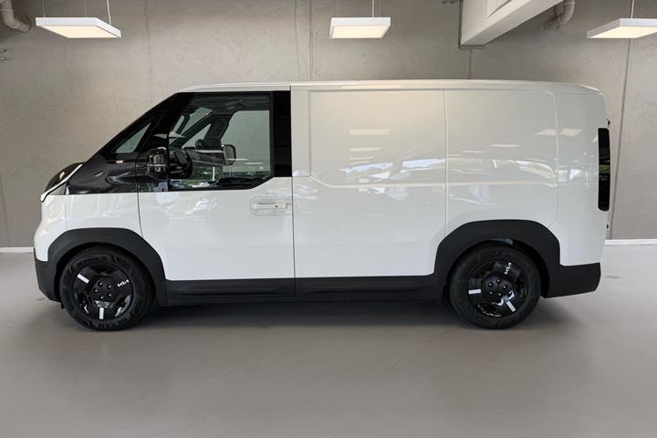 Hvid Kia PV5 Cargo fra 2026
