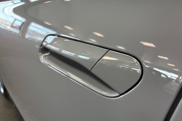 Grå VW ID.7 fra 2025