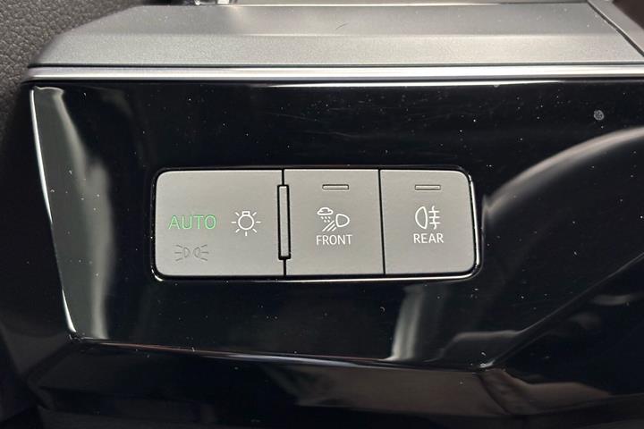 Sort Audi e-tron fra 2023