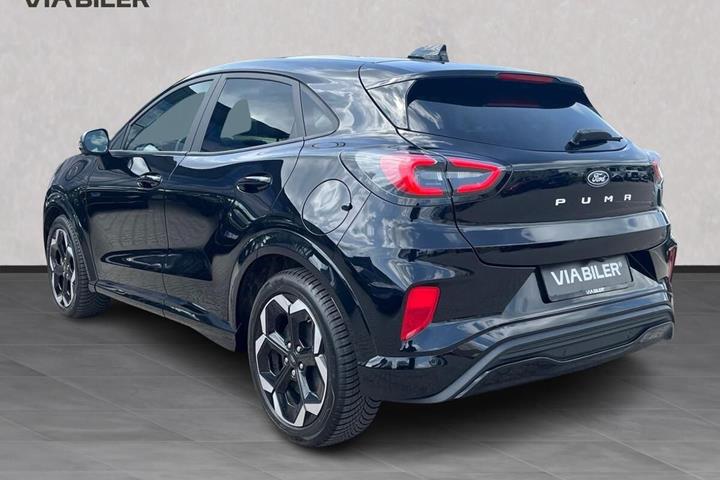 Sort Ford Puma Gen-E fra 2025