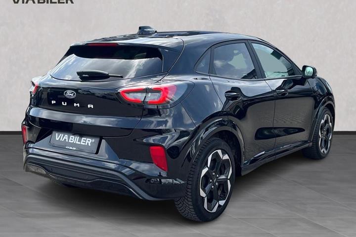 Sort Ford Puma Gen-E fra 2025