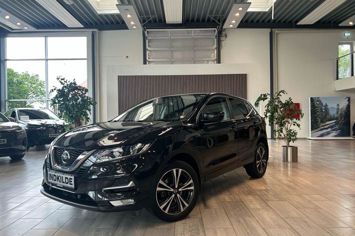 Sort Nissan Qashqai fra 2021