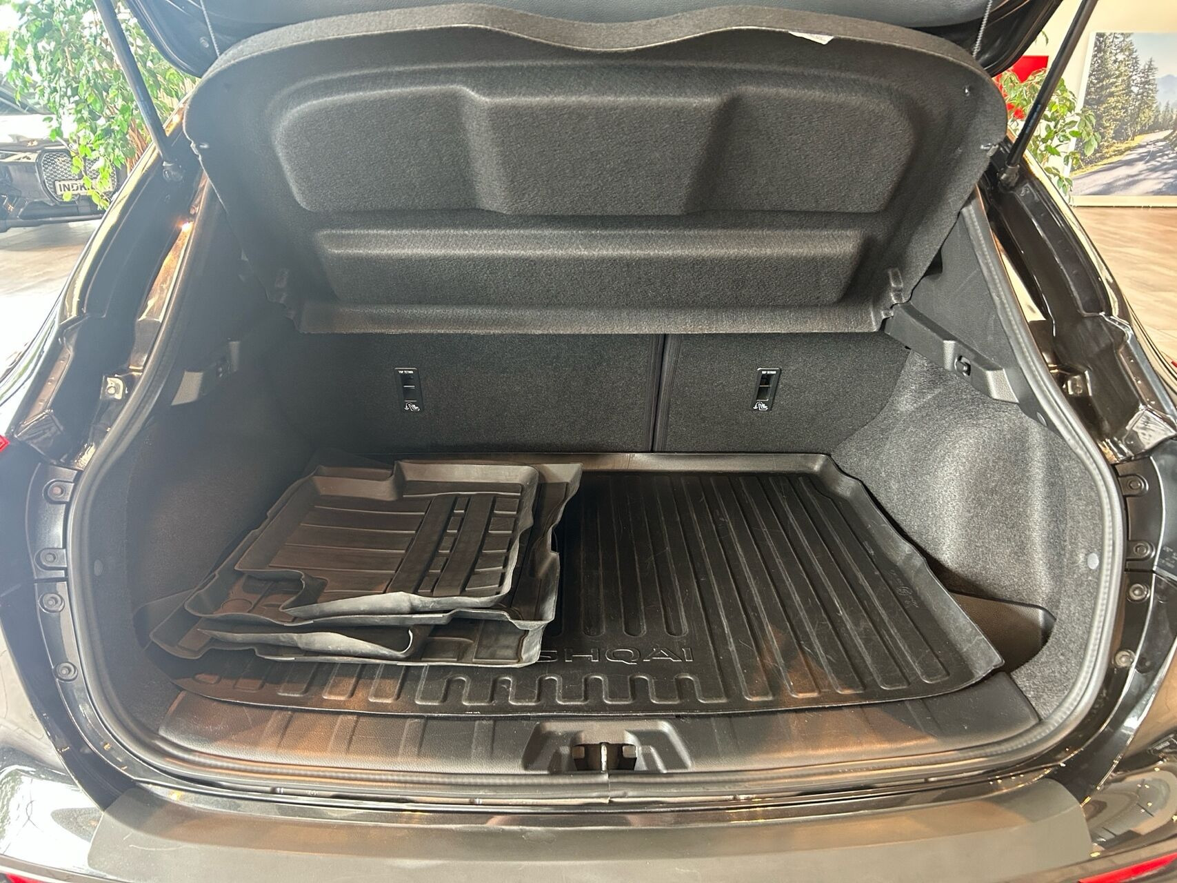 Sort Nissan Qashqai fra 2021