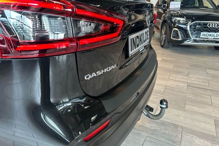 Sort Nissan Qashqai fra 2021