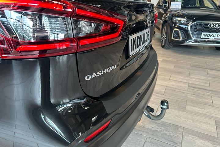 Sort Nissan Qashqai fra 2021