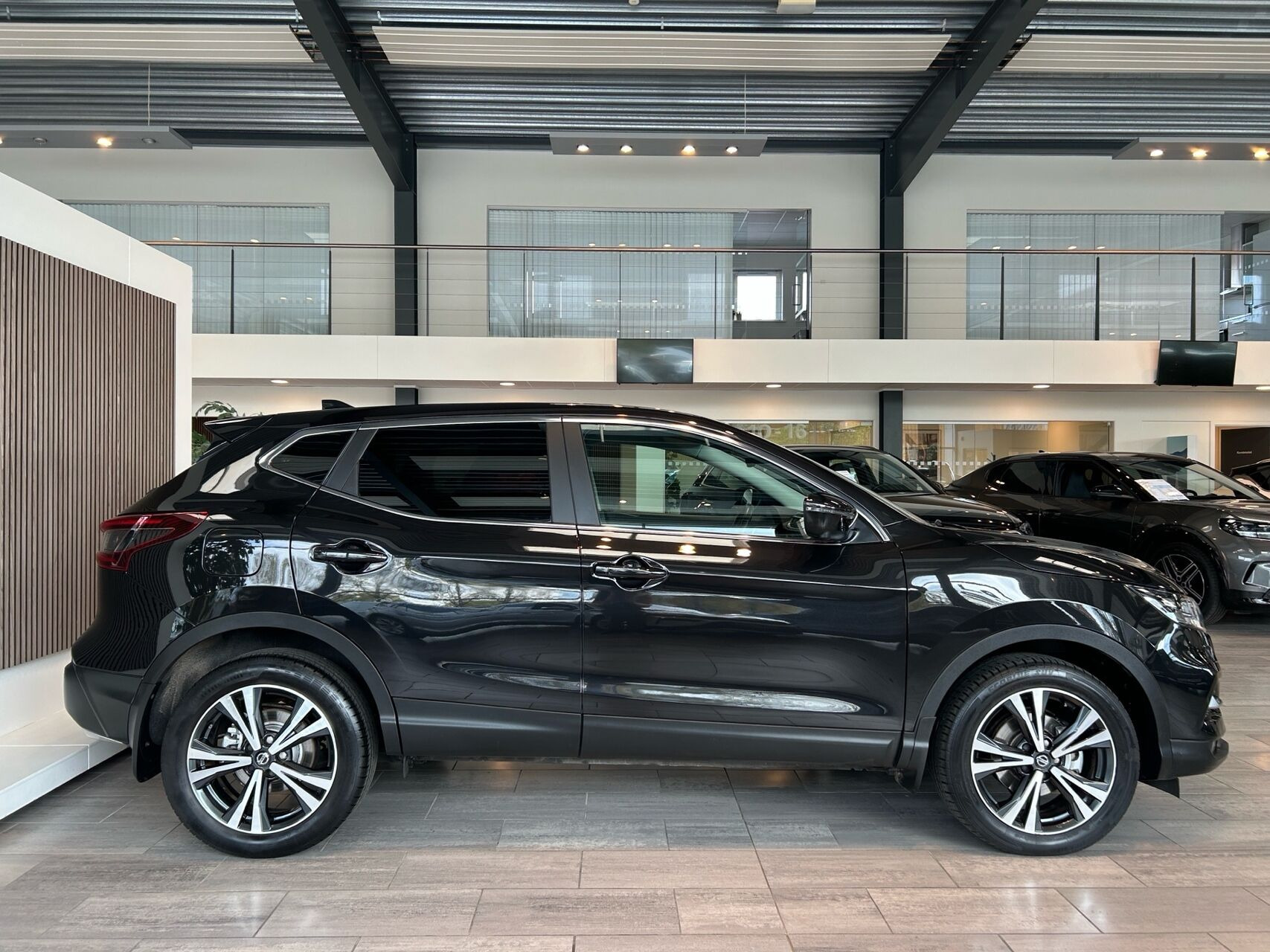 Sort Nissan Qashqai fra 2020