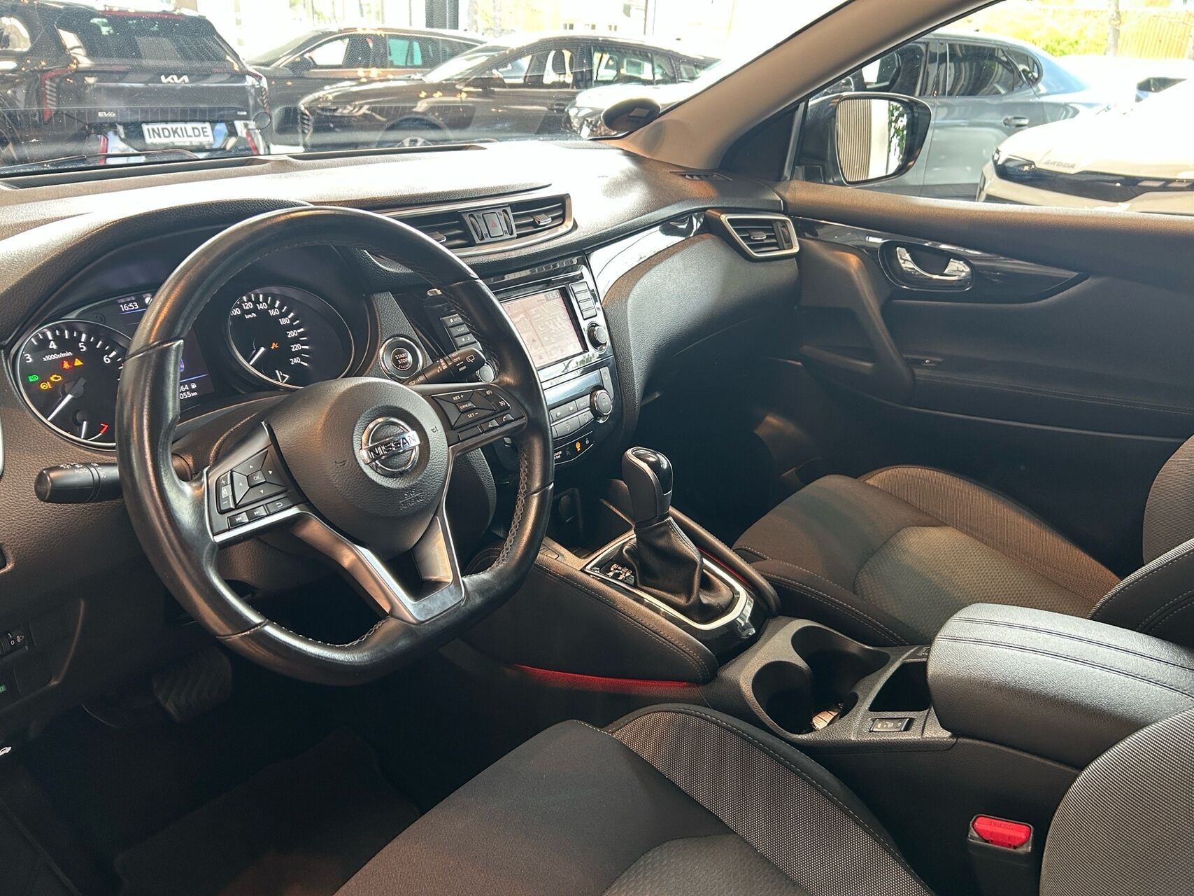 Sort Nissan Qashqai fra 2020