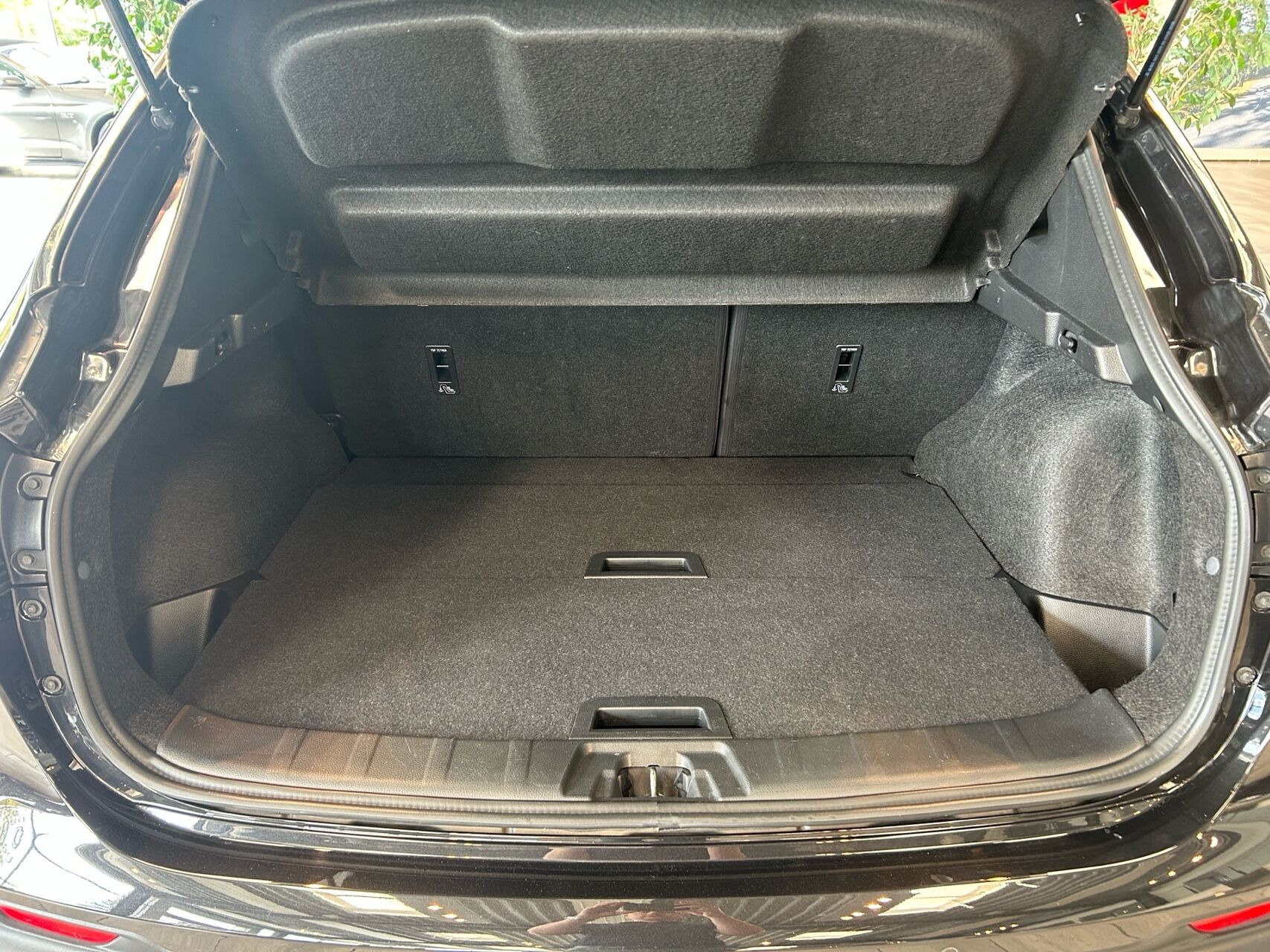 Sort Nissan Qashqai fra 2020