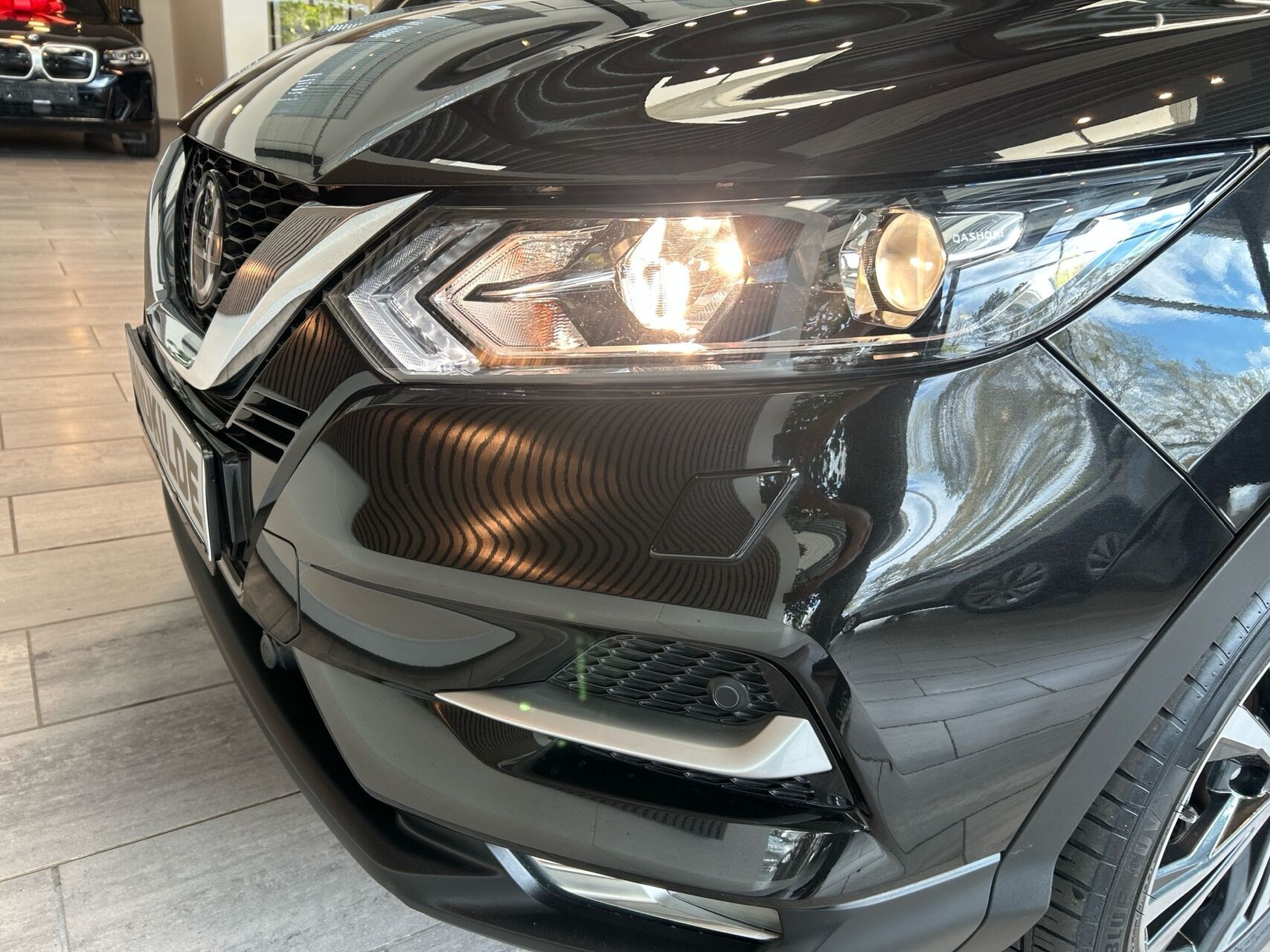 Sort Nissan Qashqai fra 2020