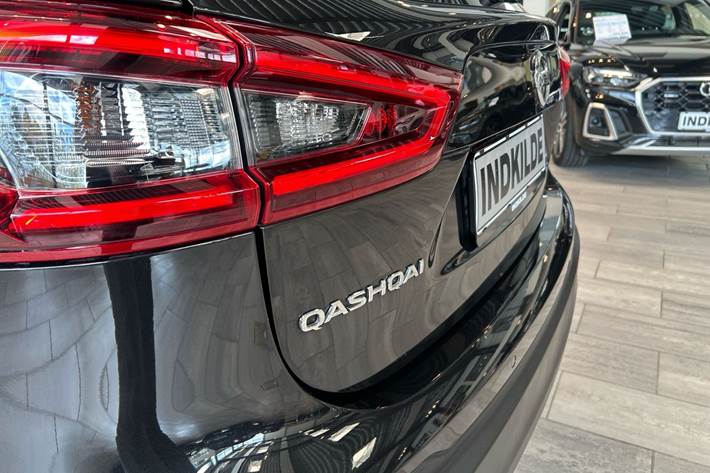 Sort Nissan Qashqai fra 2020