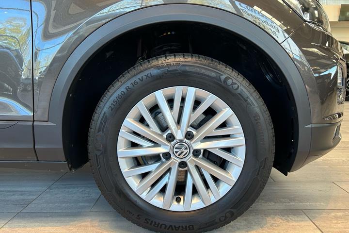 Bronze VW T-Roc fra 2019