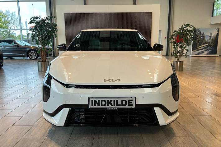 Hvid Kia EV4 fra 2026