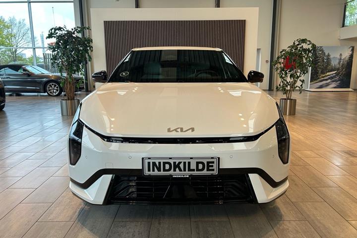 Hvid Kia EV4 fra 2026
