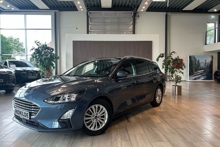 Blå Ford Focus fra 2020