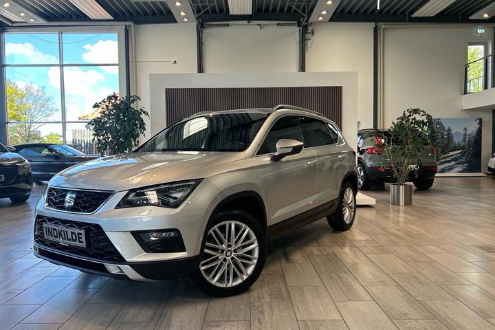 Sølv Seat Ateca fra 2019 set udefra