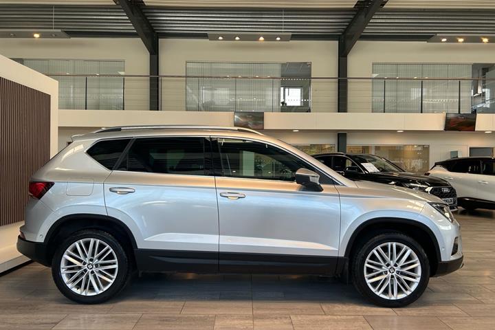 Sølv Seat Ateca fra 2019
