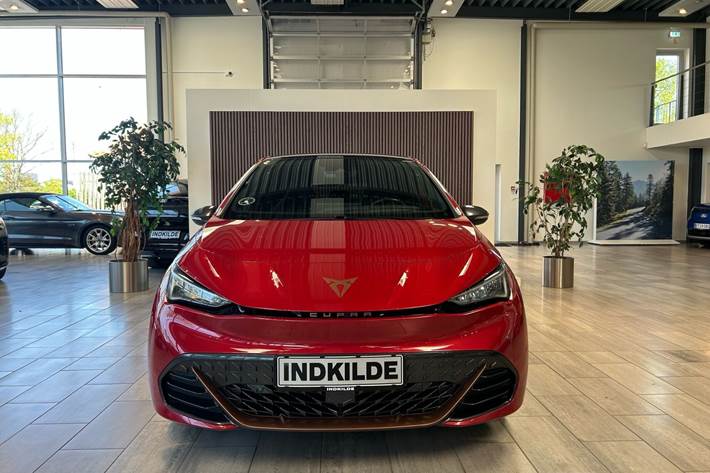 Rød Cupra Born fra 2022