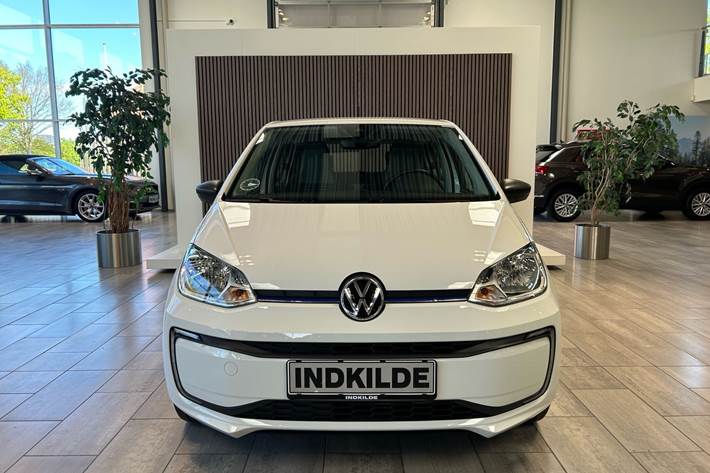 Hvid VW e-up fra 2023