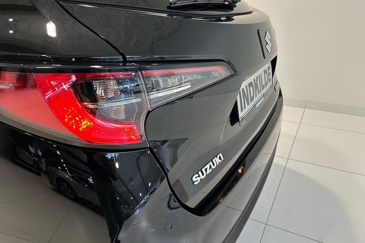 Sort Suzuki Swace fra 2020