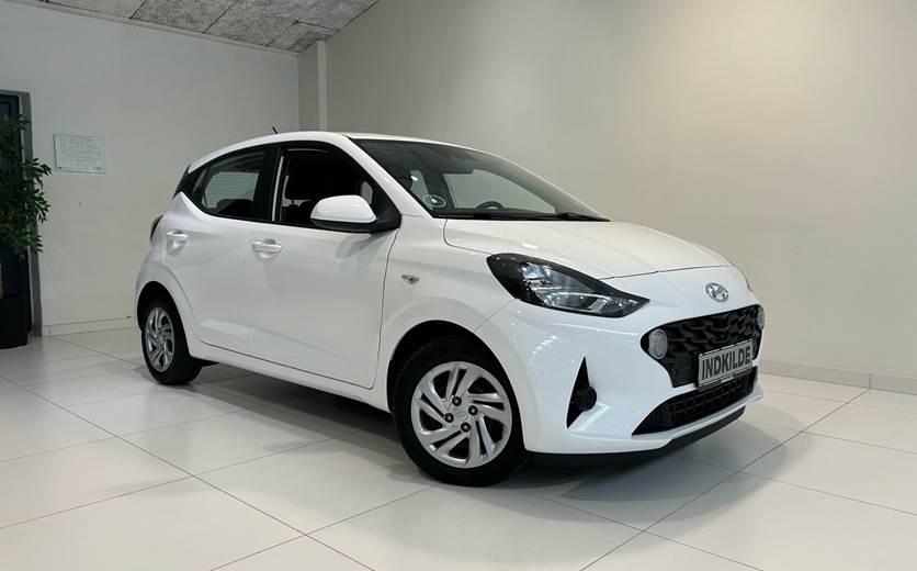 Hyundai i10 1,0 Essential 67HK 5d