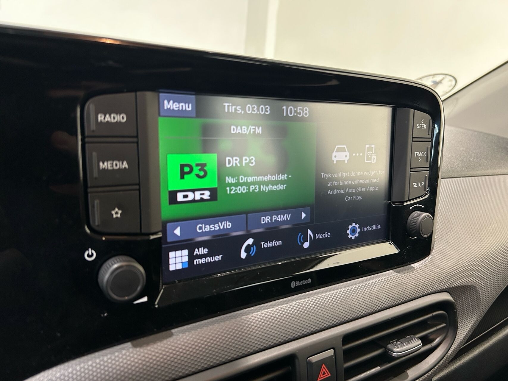 Hvid Hyundai i10 fra 2022