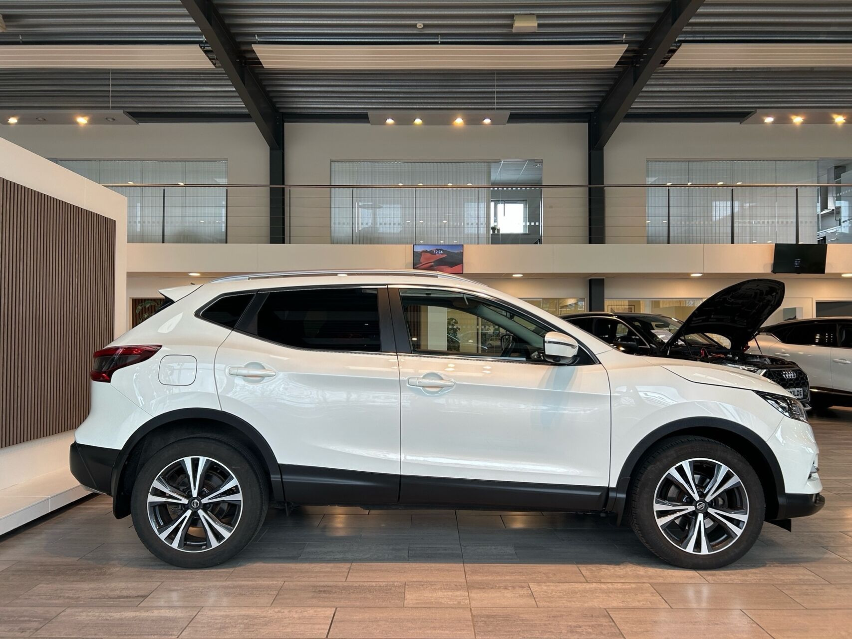 Hvid Nissan Qashqai fra 2020