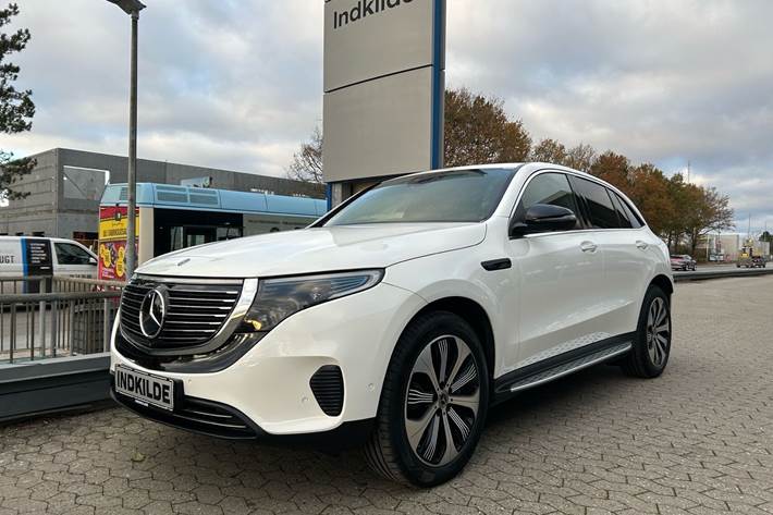 Hvid Mercedes EQC 400 fra 2020