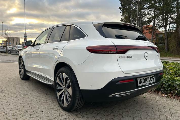 Hvid Mercedes EQC 400 fra 2020