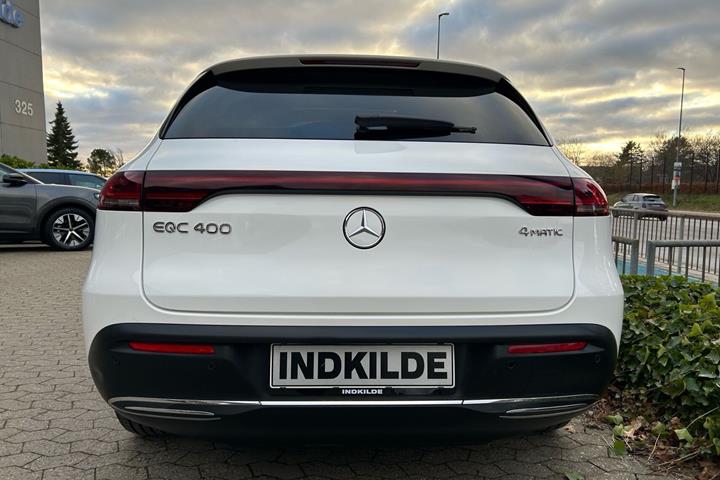 Hvid Mercedes EQC 400 fra 2020