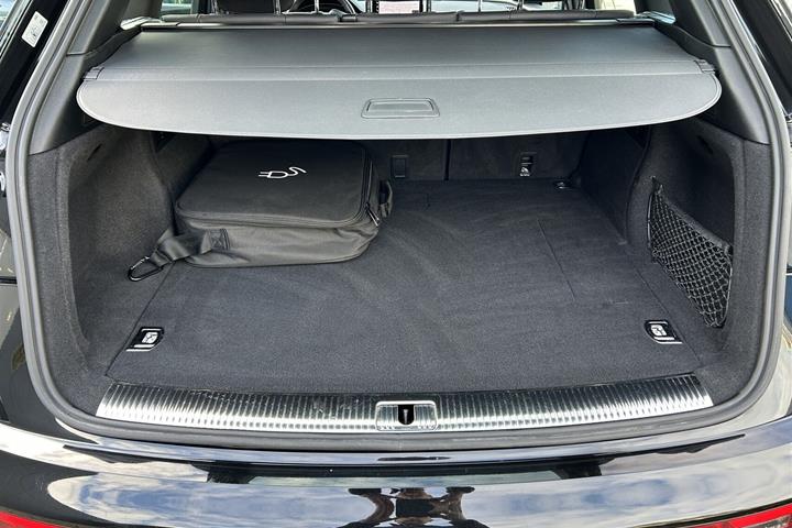 Sort Audi Q5 fra 2021