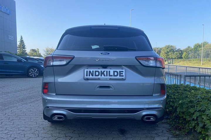Sølv Ford Kuga fra 2020