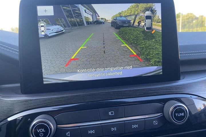 Sølv Ford Kuga fra 2020