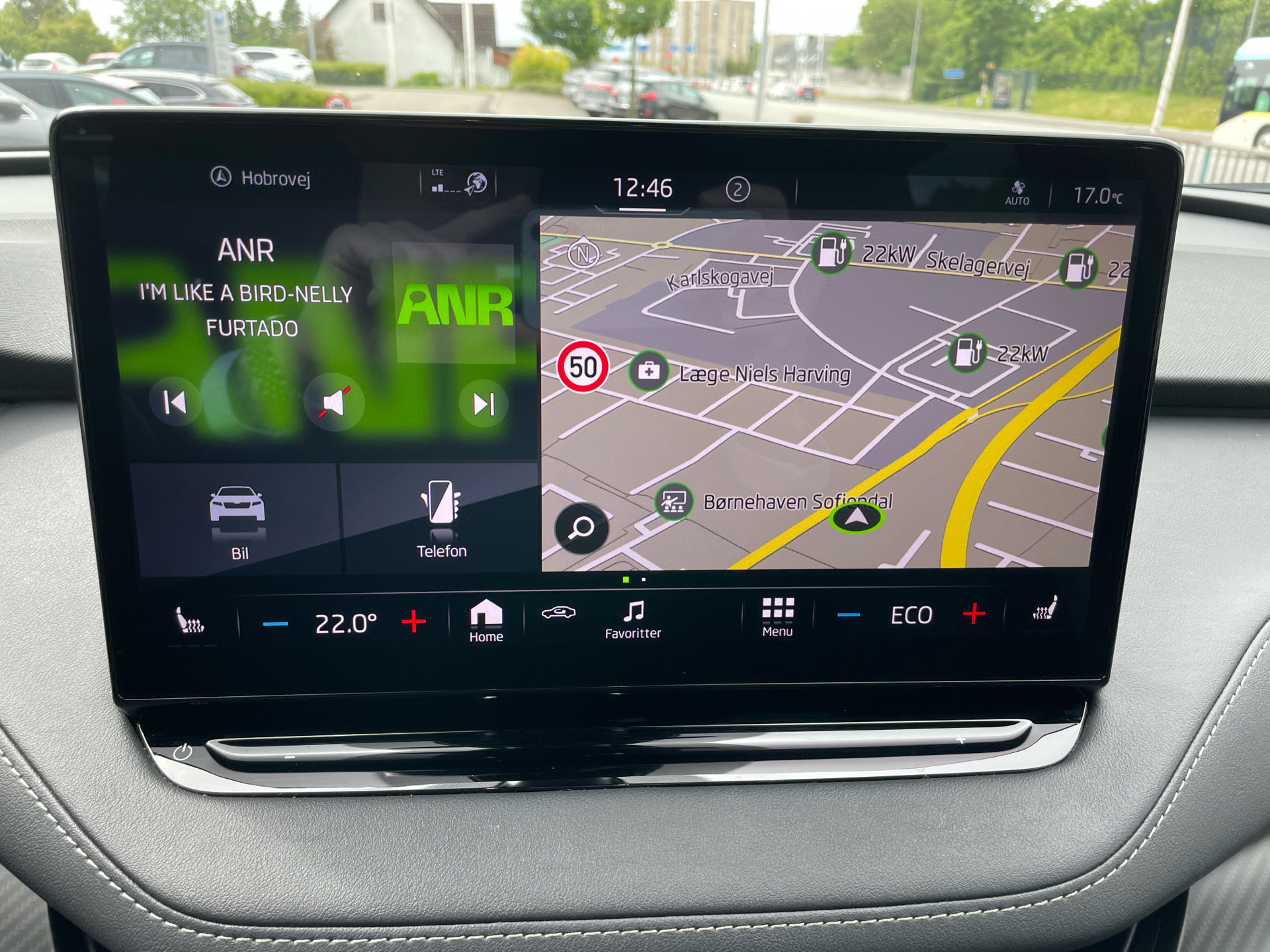 Sølv Skoda Enyaq iV fra 2021