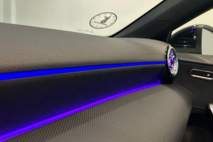 Sort Mercedes A200 fra 2022
