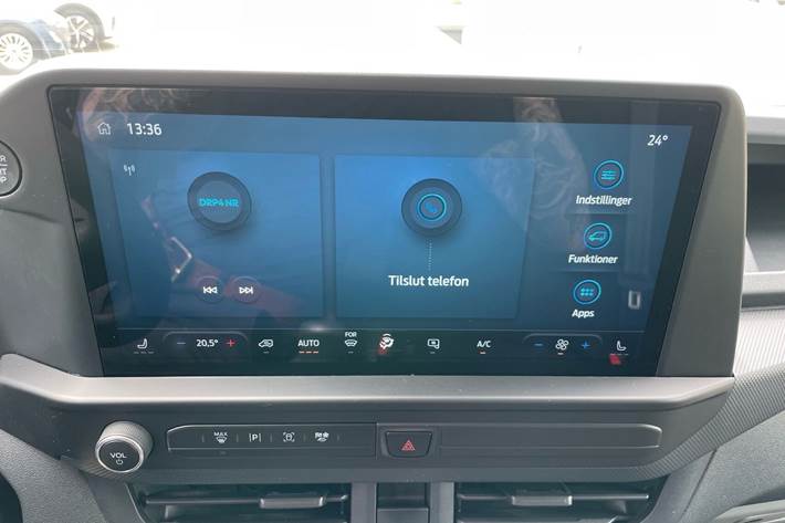 Hvid Ford Transit Custom fra 2024