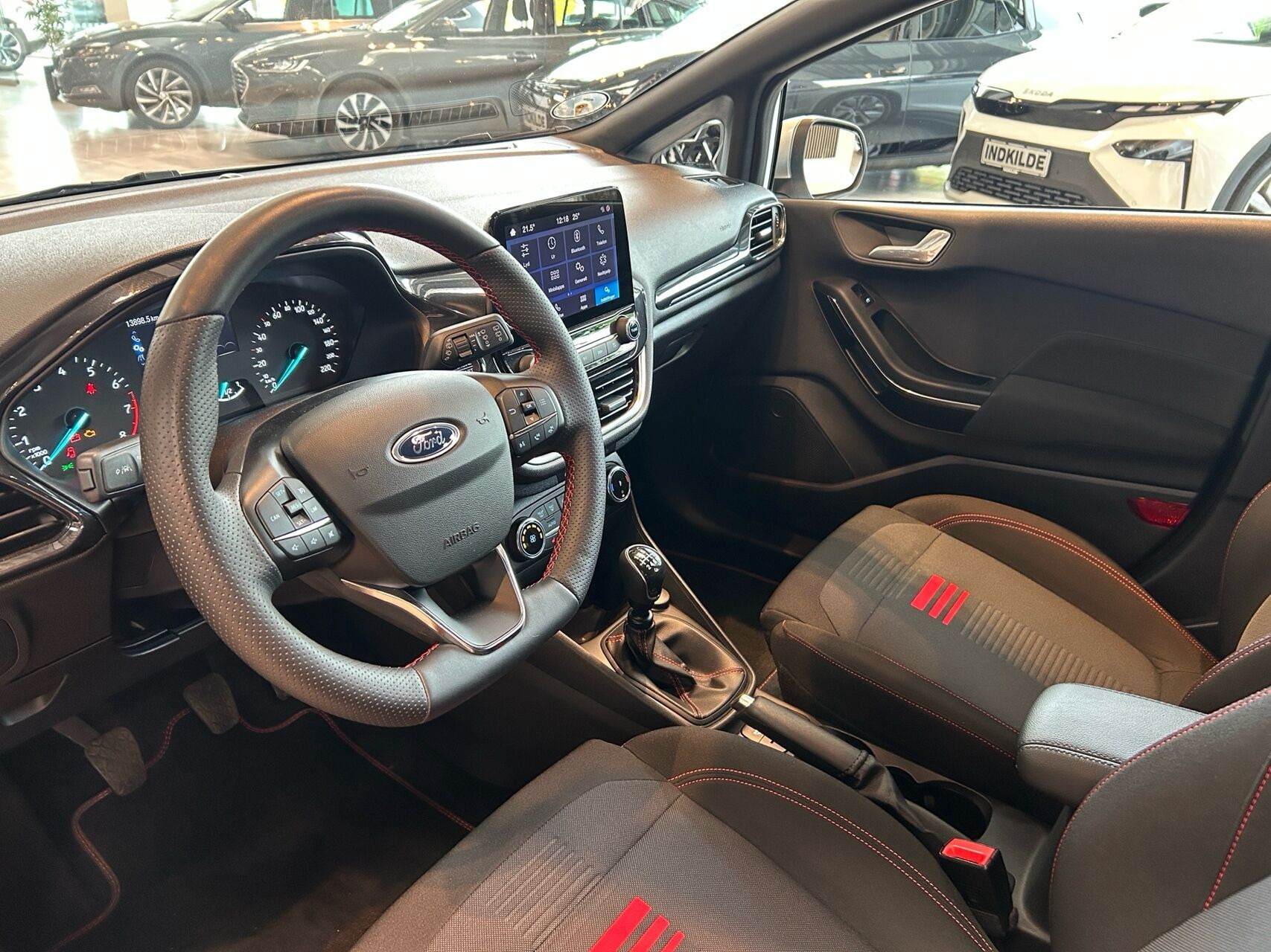 Sølv Ford Fiesta fra 2022