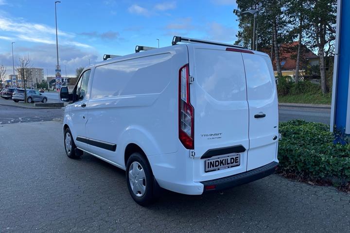Hvid Ford Transit Custom fra 2018