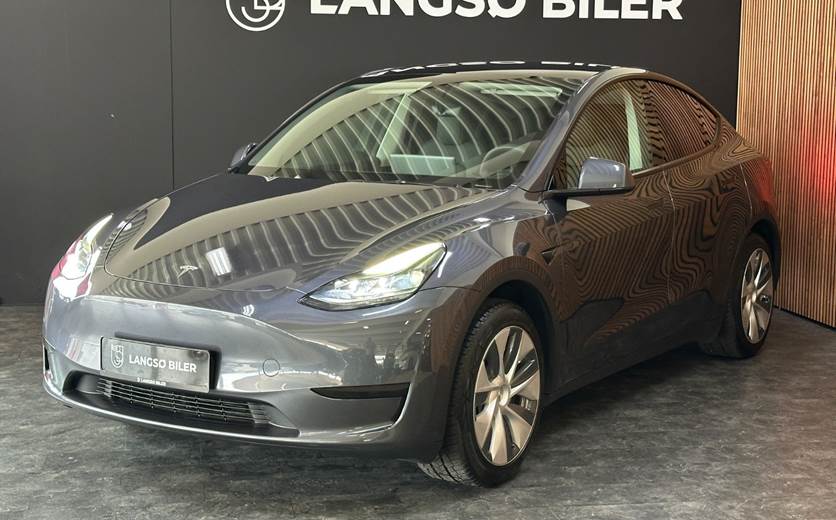 Tesla Model Y RWD