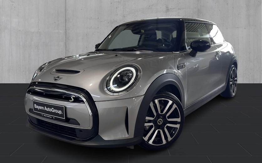 Mini Cooper SE Essential