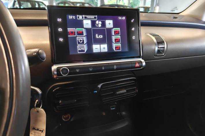 Gul Citroën C4 Cactus fra 2017